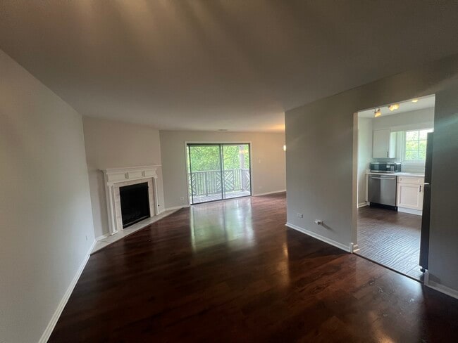 Building Photo - 1779 Gloucester Ct