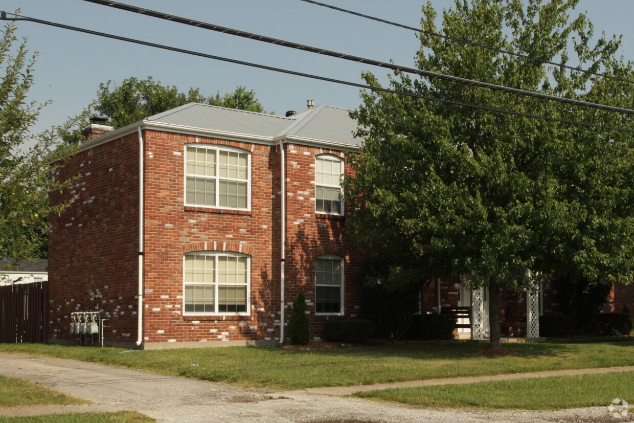 9707 Hudson Ln, Louisville, KY 40291 Apartments in Louisville, KY