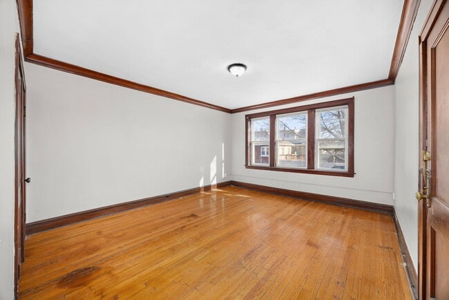 Building Photo - 1838 50th Ct