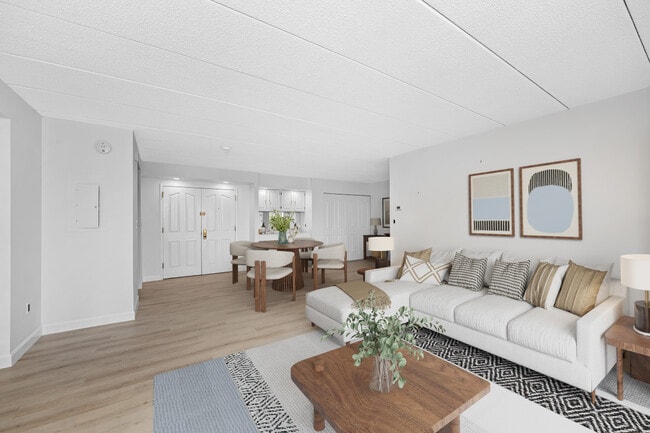 Building Photo - 50 Boatswains Way