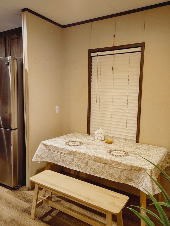 Building Photo - Charming 3BR House in Livingston