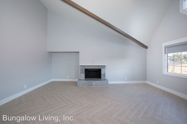 Building Photo - 507 El Redondo Ave