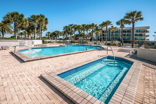 Foto del edificio - 1600 Gulf Blvd