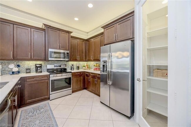 Building Photo - 13441 Coronado Dr