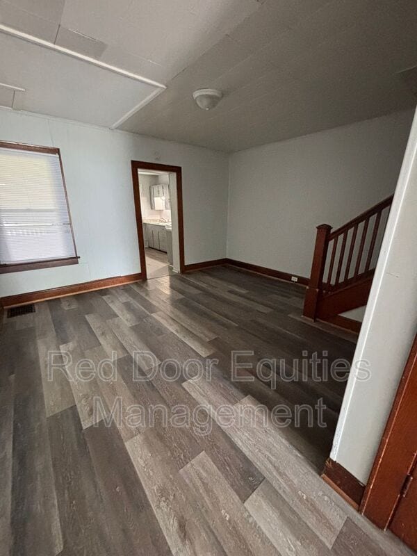 Building Photo - 405 W Wheeling St