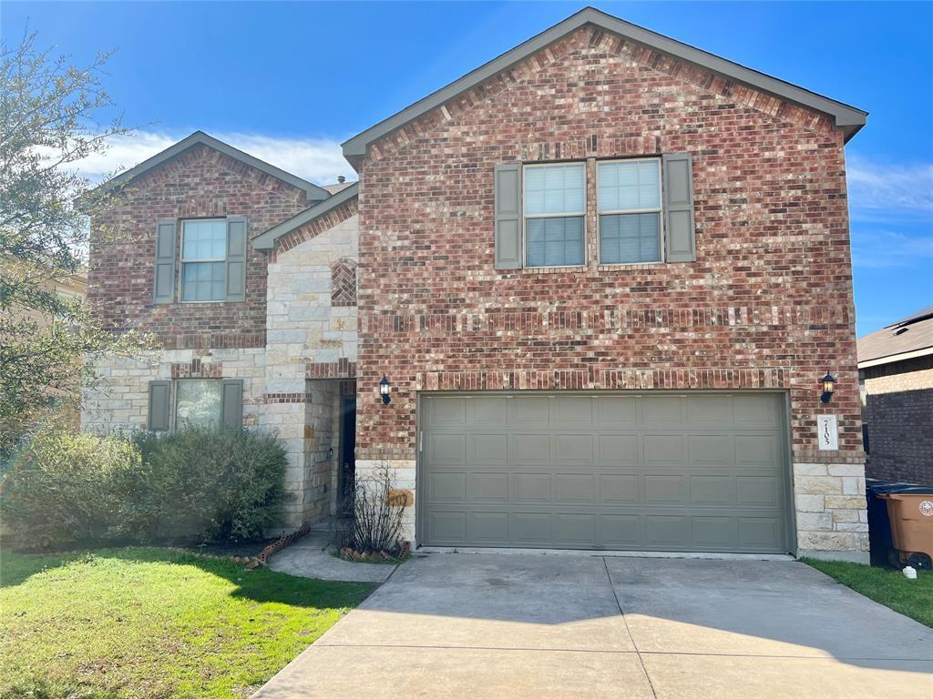 Foto principal - 7105 Armagh Dr
