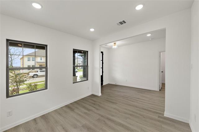 Building Photo - 744 Waterhouse Lk Dr