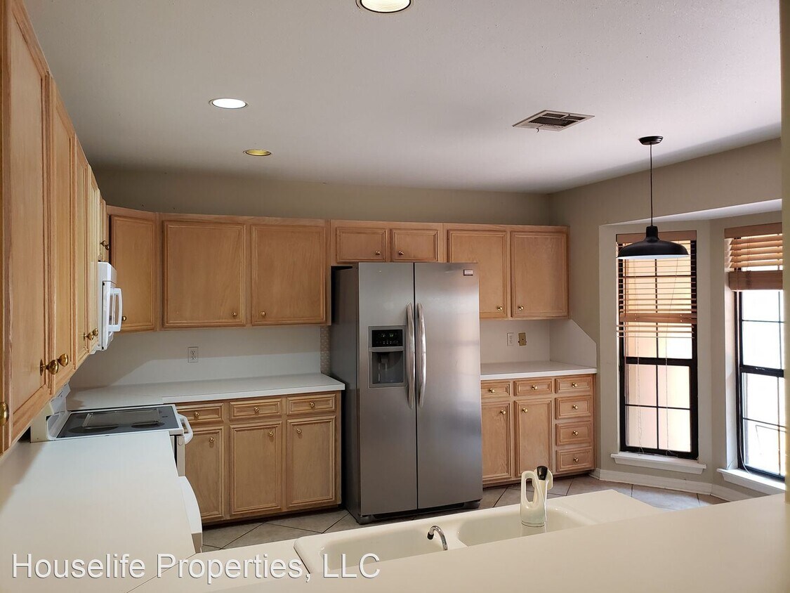 Primary Photo - 2 br, 2 bath House - 3314 Eastwood Dr