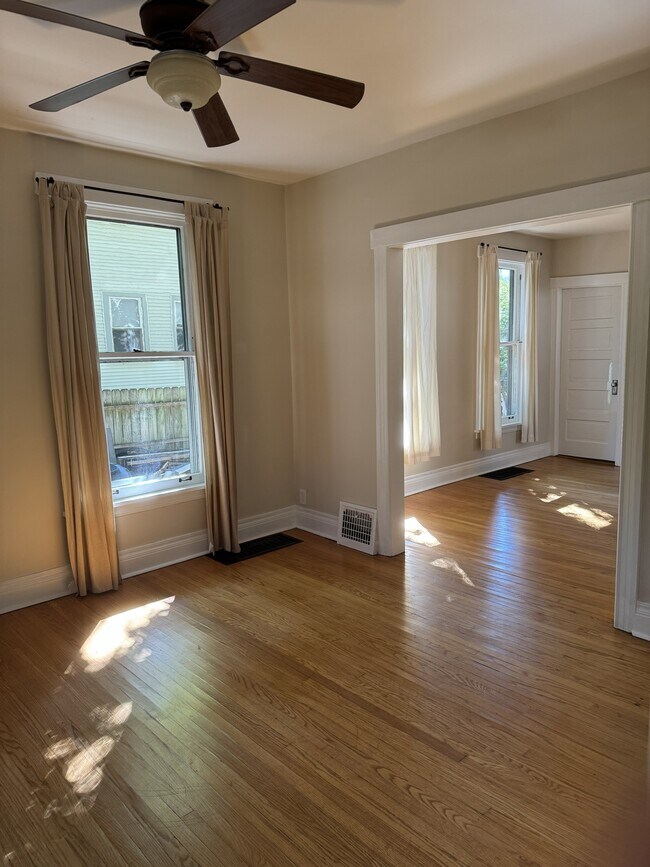 sala de estar/comedor - 1428 Washington St