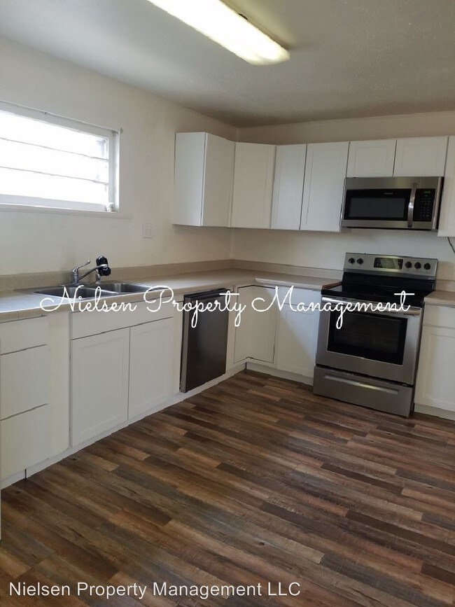 Building Photo - 2 br, 1 bath House - 2106 Silverbow Blvd