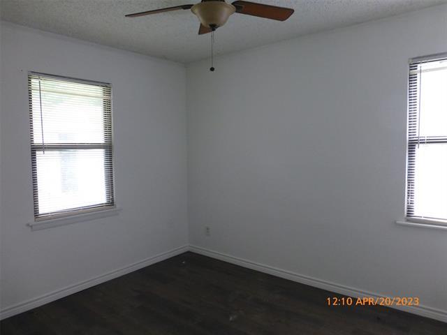 Building Photo - 4230 Harvey Dr