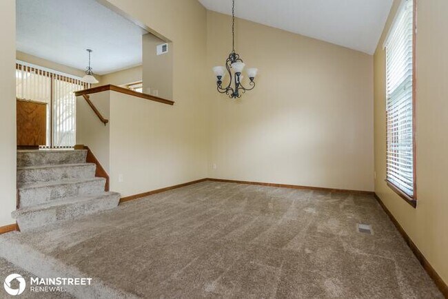 Foto del edificio - 11601 Hemlock St, Overland Park, KS 66210