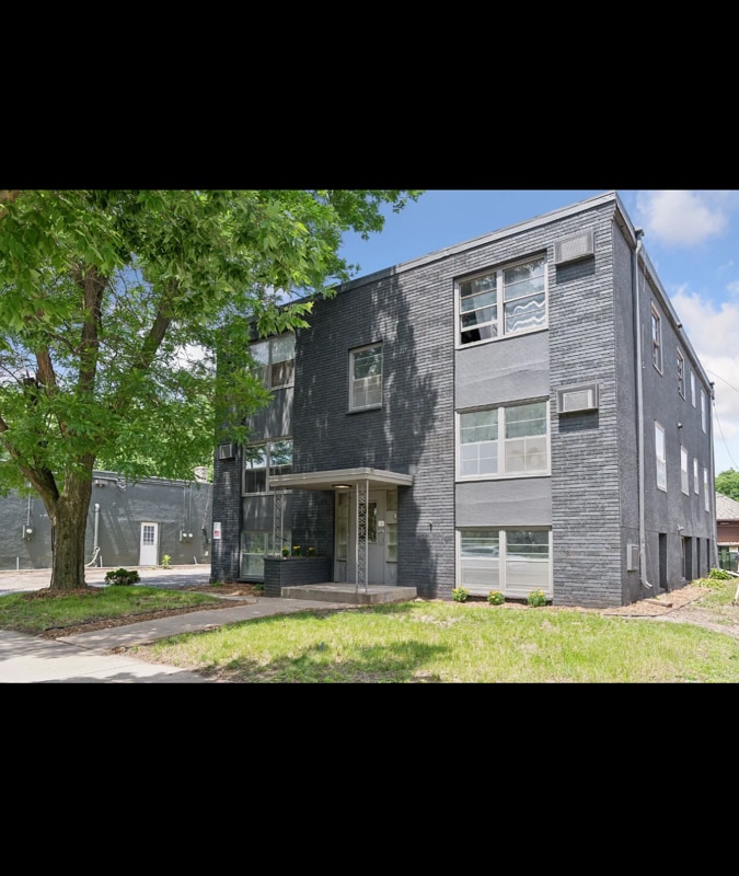 Primary Photo - 3606 E 34th St