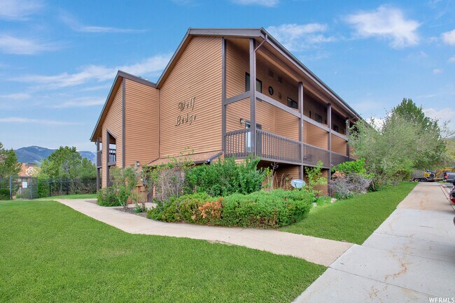 Foto del edificio - 3615 N Wolf Creek Dr