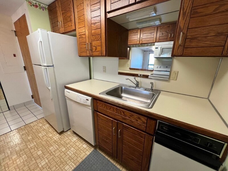 Foto principal - 200 Burkhall St