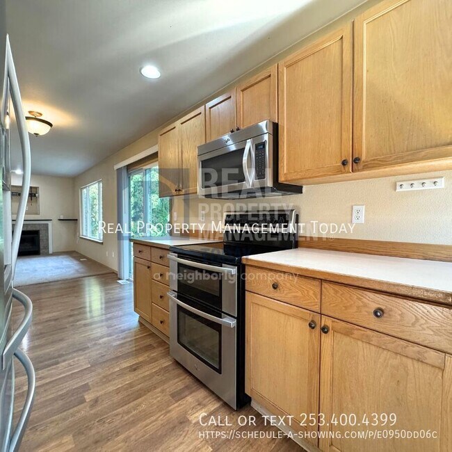 Foto del edificio - 13001 111th Ave Ct E