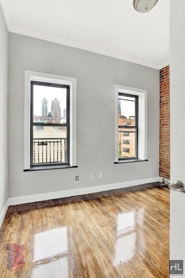 Building Photo - W 52ND ST.