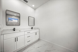 Building Photo - 3315 67th St W