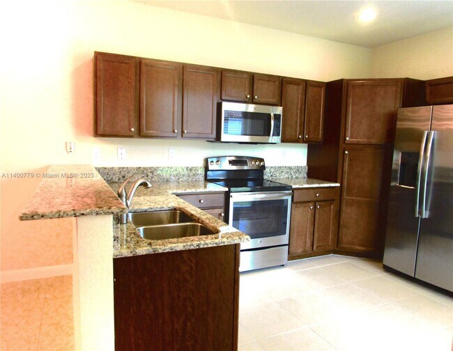 Foto del edificio - 9320 SW 171st Ct