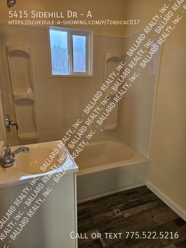 Building Photo - 5415 Sidehill Dr