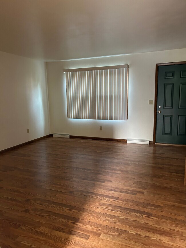 Building Photo - 4030 W 38th St
