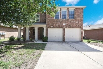 Building Photo - 2206 John Tee Dr