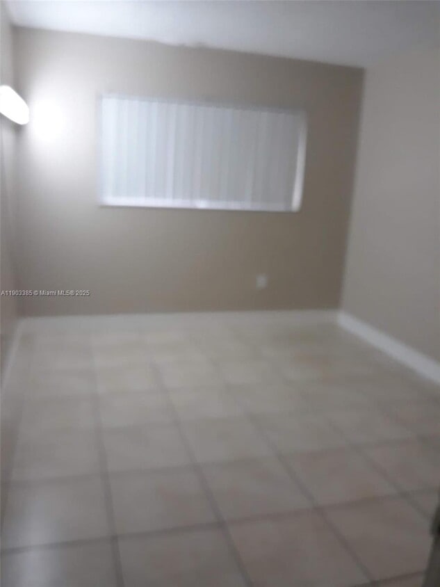 Foto principal - 7401 SW 152nd Ave