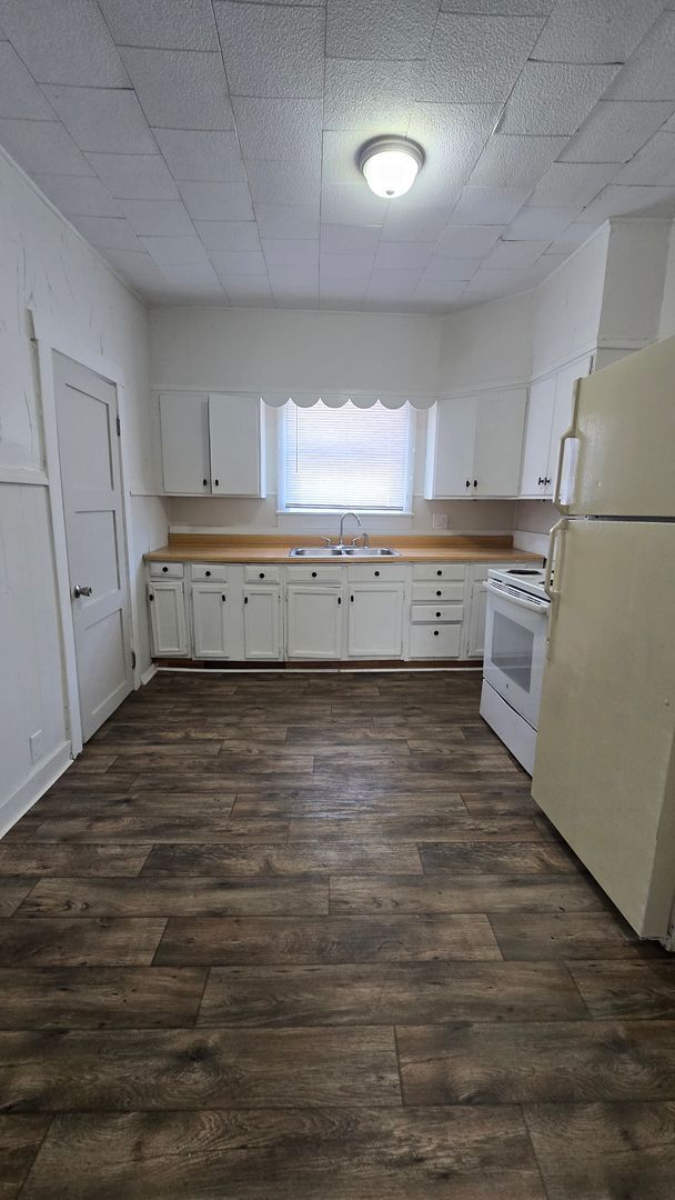 Foto del edificio - 3 Bed - 2 Bath Home, Muncie's North Side!