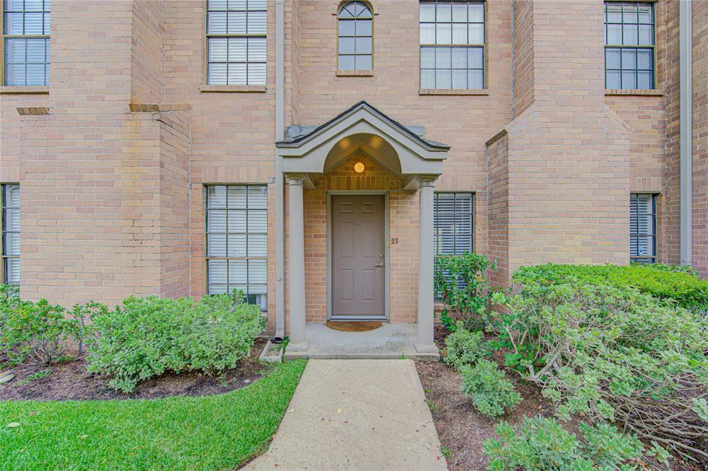 3300 Bellefontaine St Unit 23, Houston, TX 77025 Condo for Rent in