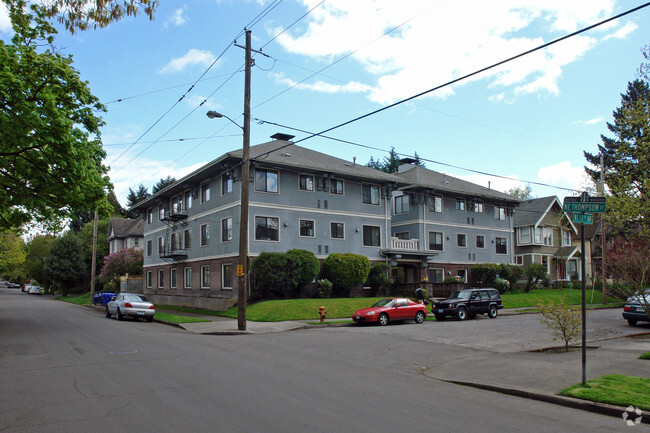 Foto del edificio - 13th Avenue Apartments