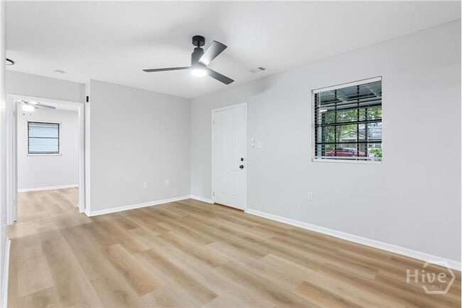 Building Photo - 2405 New York Ave