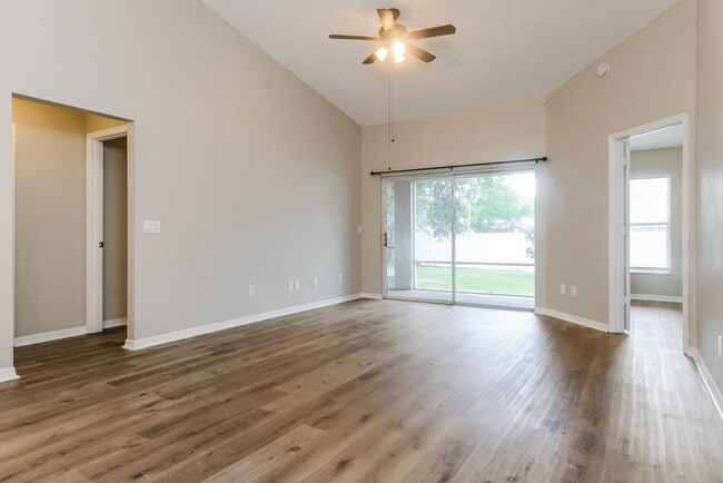 Building Photo - 17104 Cypresswood Way