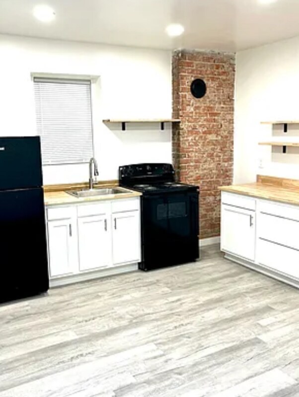 Foto del edificio - 2131 Williams Ave