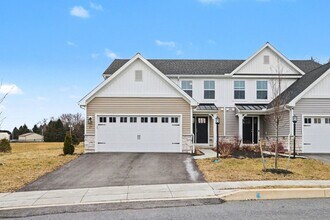 Building Photo - 67 Long Bnd Dr