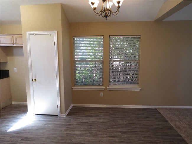 Foto del edificio - 4613 Brookridge Ave