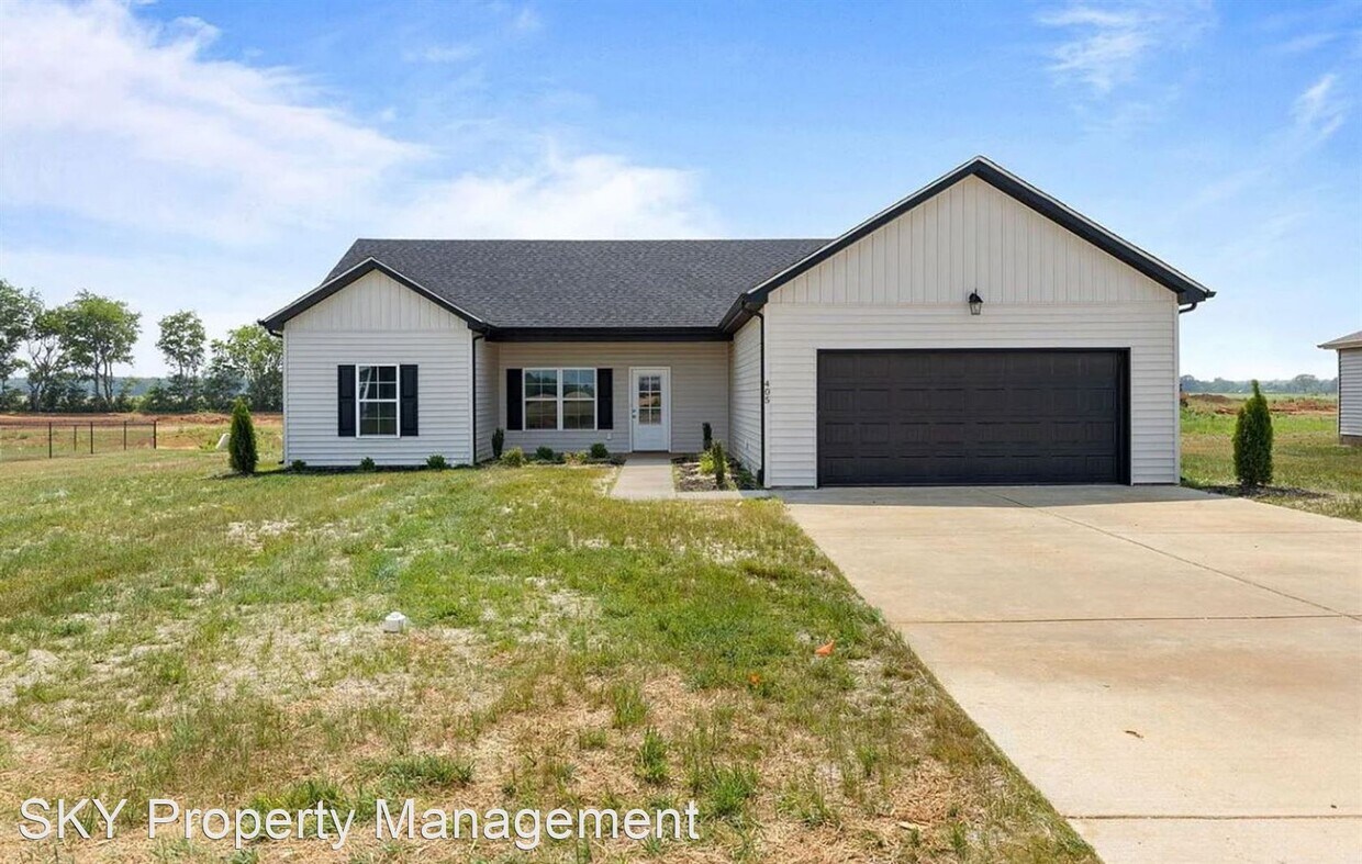 Primary Photo - 3 br, 2 bath House - 405 St. George Way