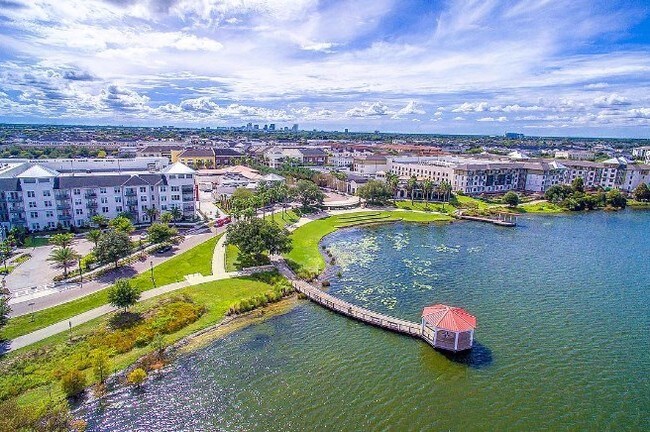 Vecindario - 5510 Century 21 Blvd