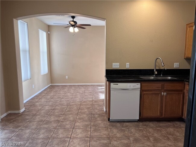 Foto del edificio - 4957 Miners Ridge Dr