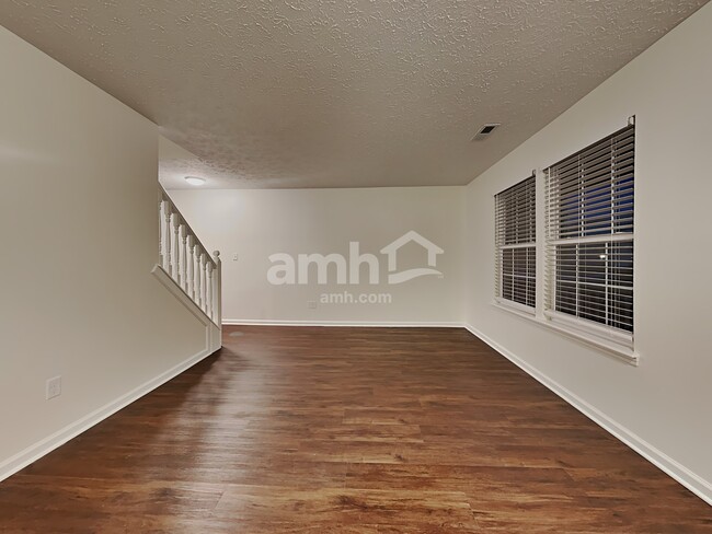 Building Photo - 10498 Northern Dancer Drive
