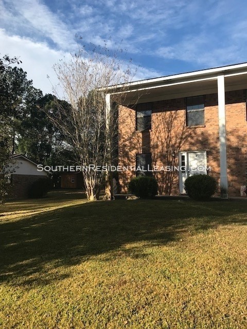 Primary Photo - 22901 Baldwin St