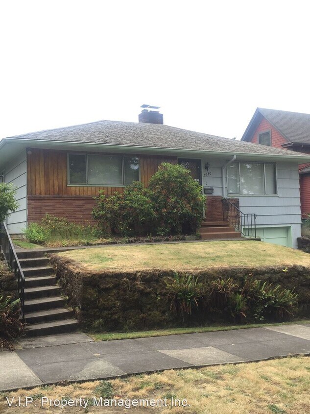 Primary Photo - 3 br, 1.5 bath House - 4340 SE Gladstone