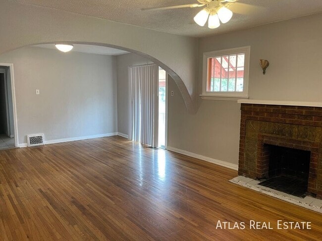 Building Photo - 1175 Lipan St