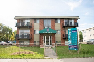 Building Photo - Eastwood Manor Apartments