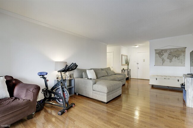 Building Photo - 2 br, 2 bath Condo - 309 Yoakum Pkwy Apt 516