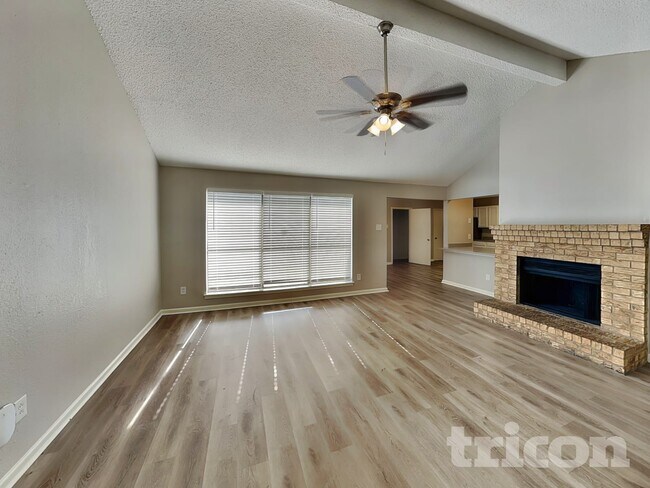 Foto del edificio - 1252 Payne Dr