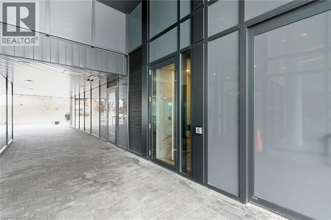 Building Photo - 3200 Dakota Cmn