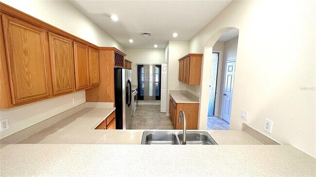 Foto del edificio - 1602 Tail Feather Dr