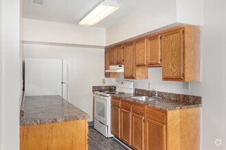 Interior Photo - Palmer