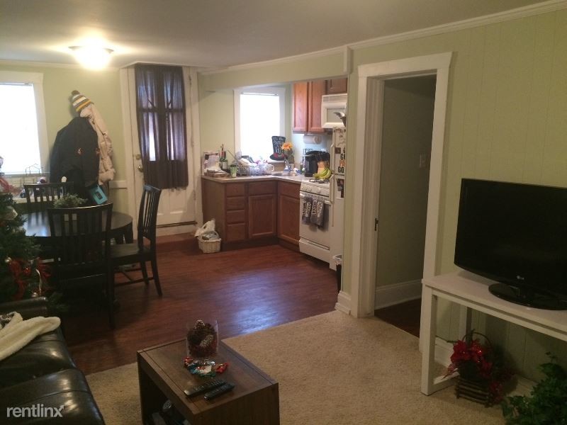 Primary Photo - 1 br, 1 bath Apartment - 89 Horne St