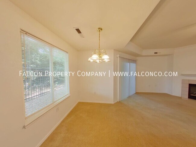 Building Photo - Fantastic Condo in Springs Ranch! - Lease ...
